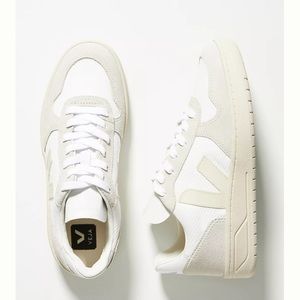 Veja v-10 sneakers